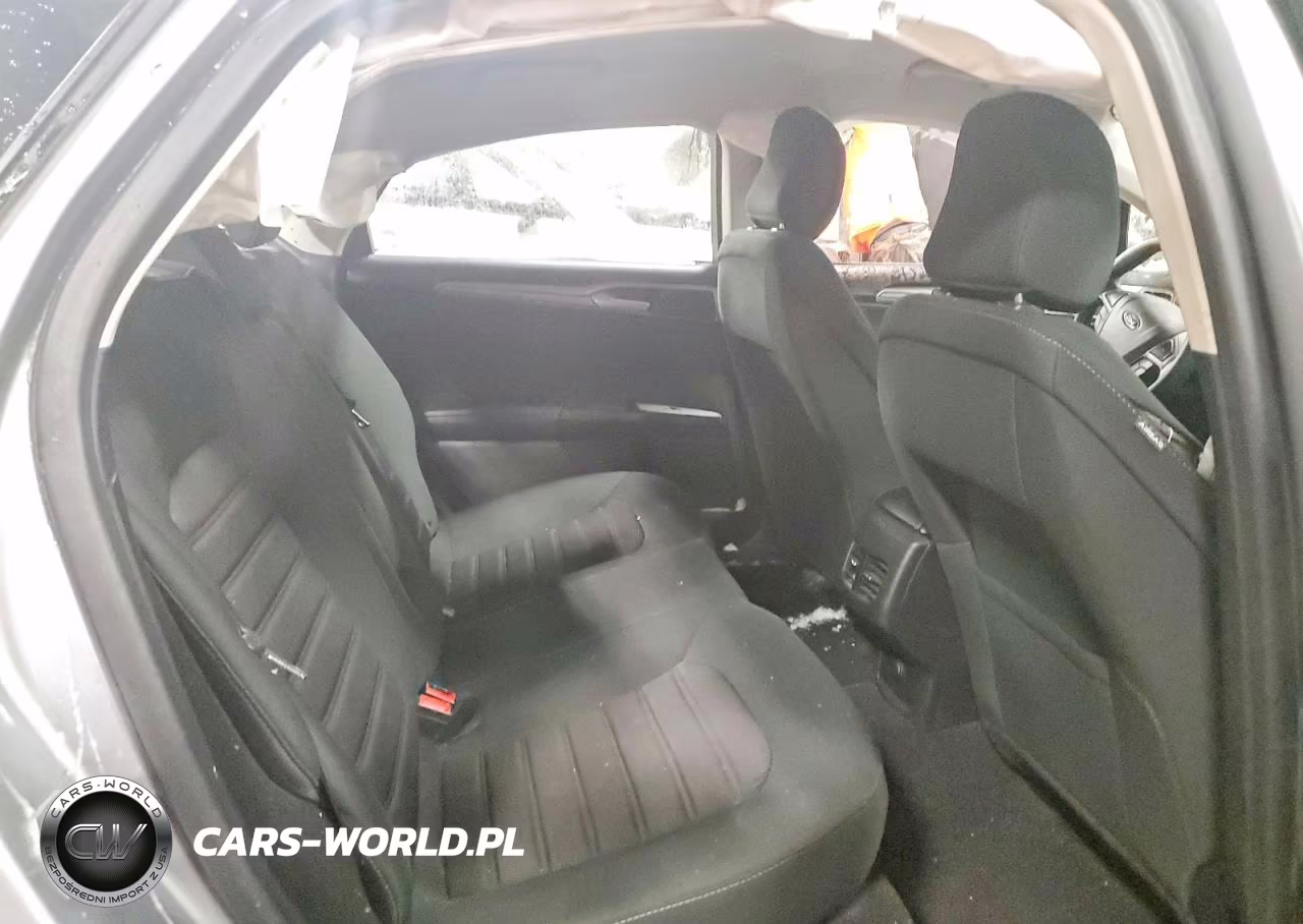 2020 Ford Fusion Se VIN:3FA6P0HDXLR107631 - 10