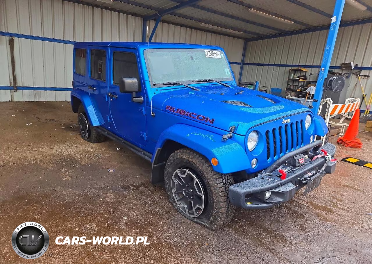 2015 Jeep Wrangler Unlimited Rubicon VIN:1C4BJWFG7FL726586 - 4
