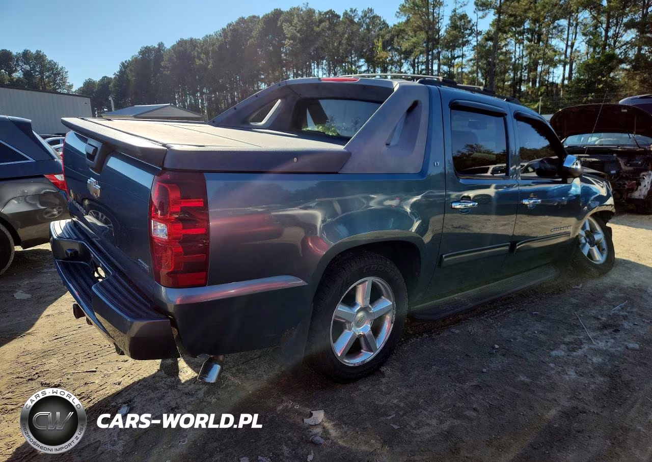 2011 Chevrolet Avalanche Lt VIN:3GNTKFE34BG138319 - 3