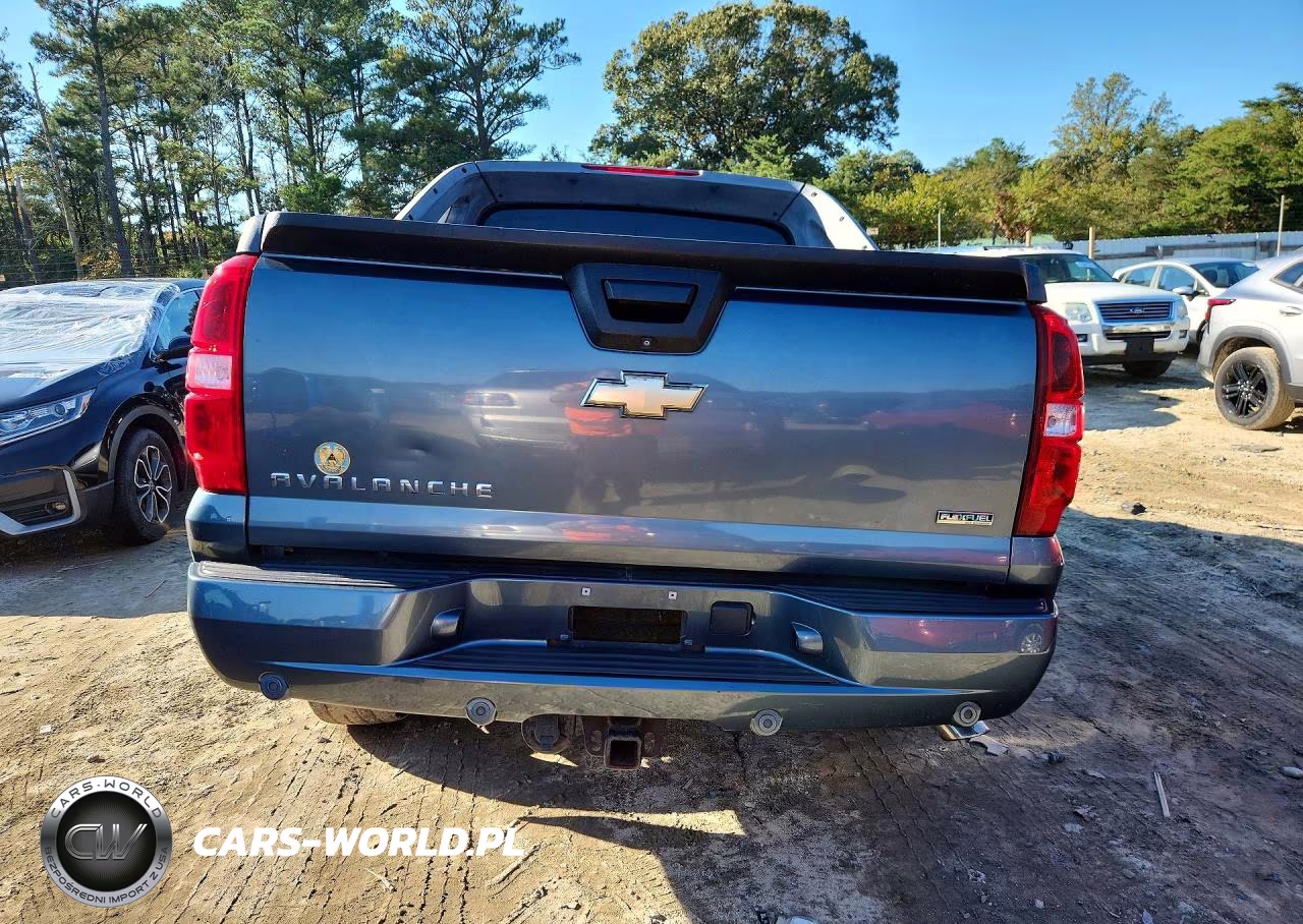 2011 Chevrolet Avalanche Lt VIN:3GNTKFE34BG138319 - 6