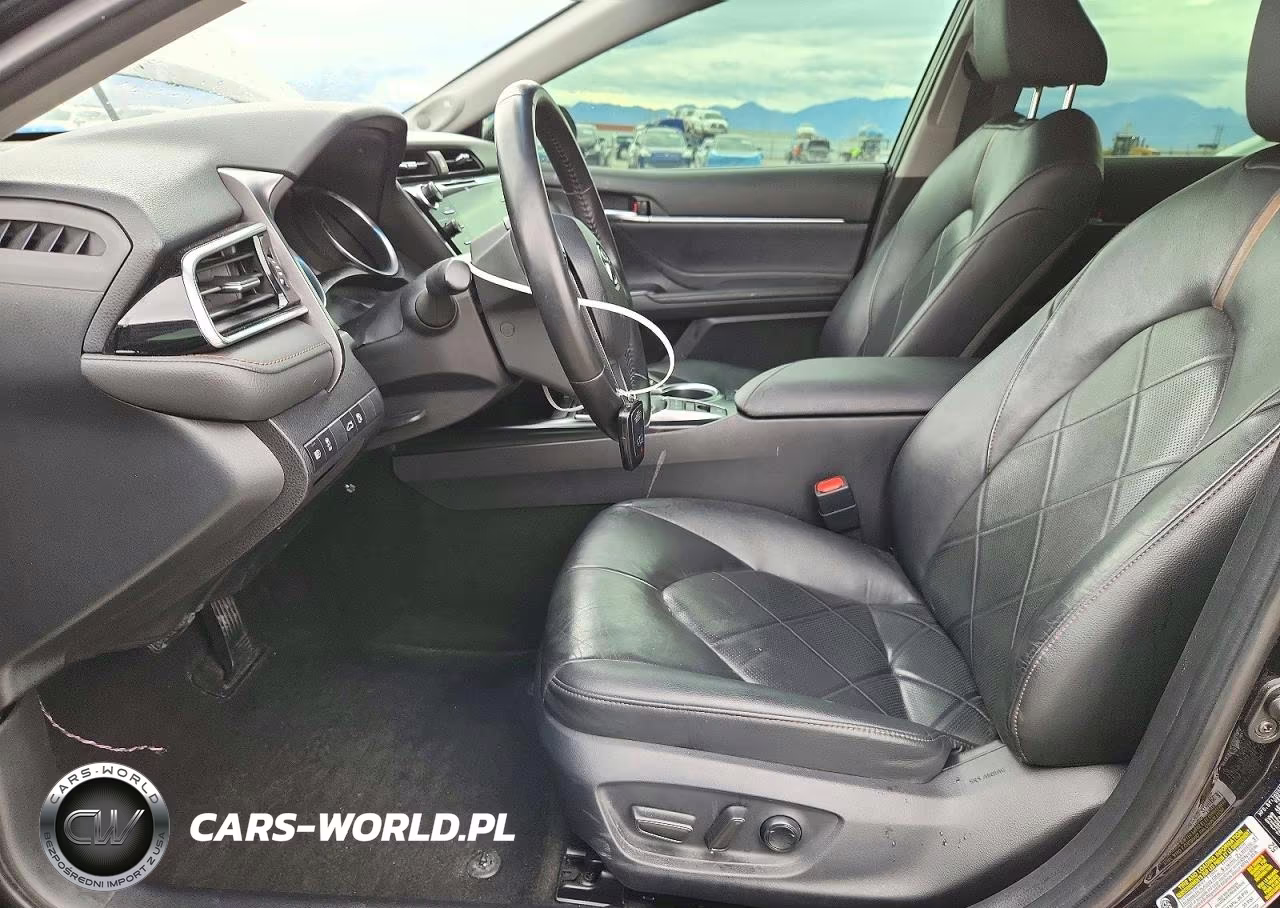 2018 Toyota Camry Xle V6 VIN:4T1BZ1HK6JU007700 - 7