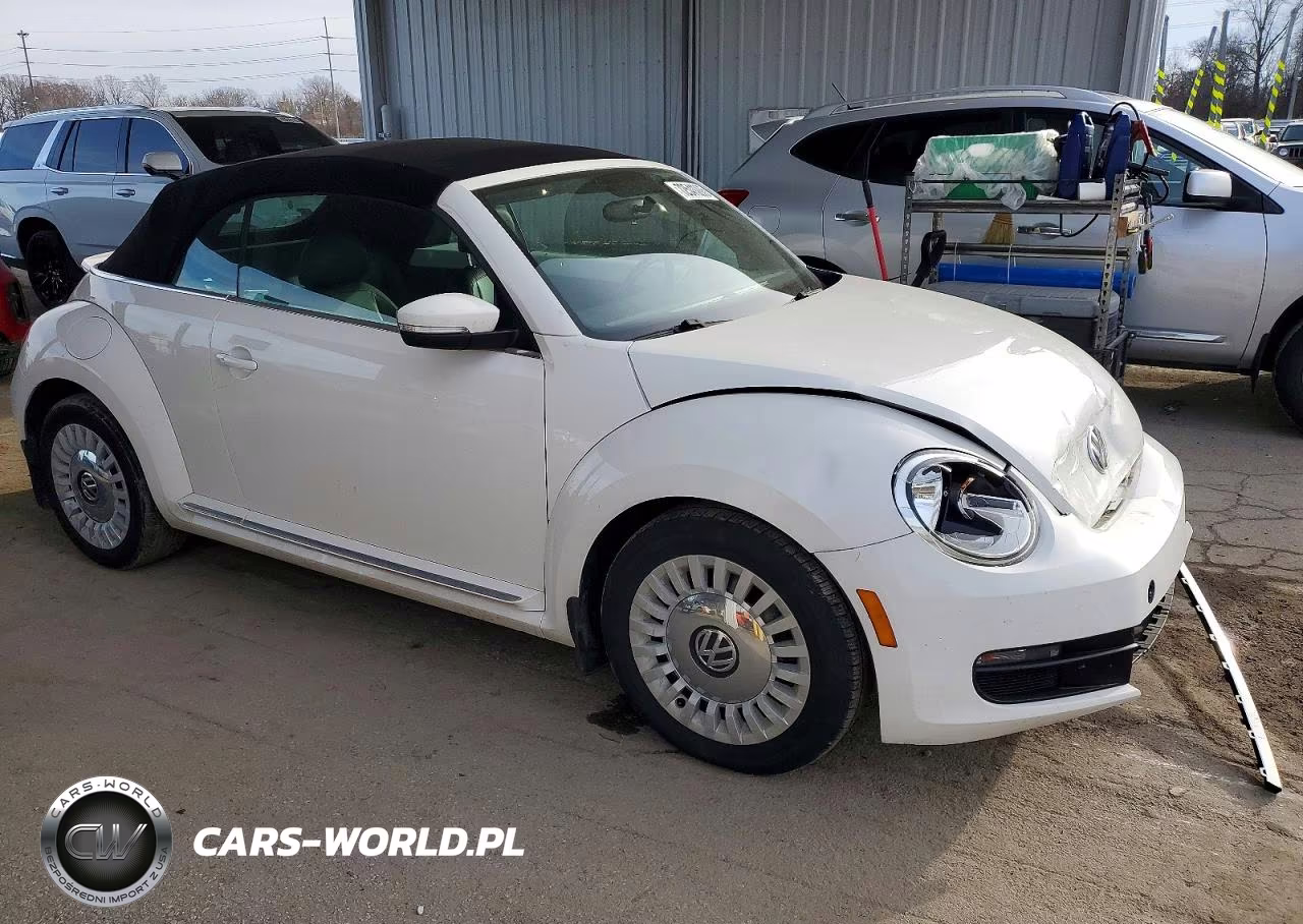 2013 Volkswagen Beetle VIN:3VW5P7AT9DM811752 - 4