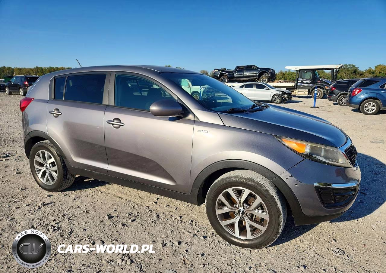 2016 Kia Sportage Lx VIN:KNDPBCAC2G7877755 - 4
