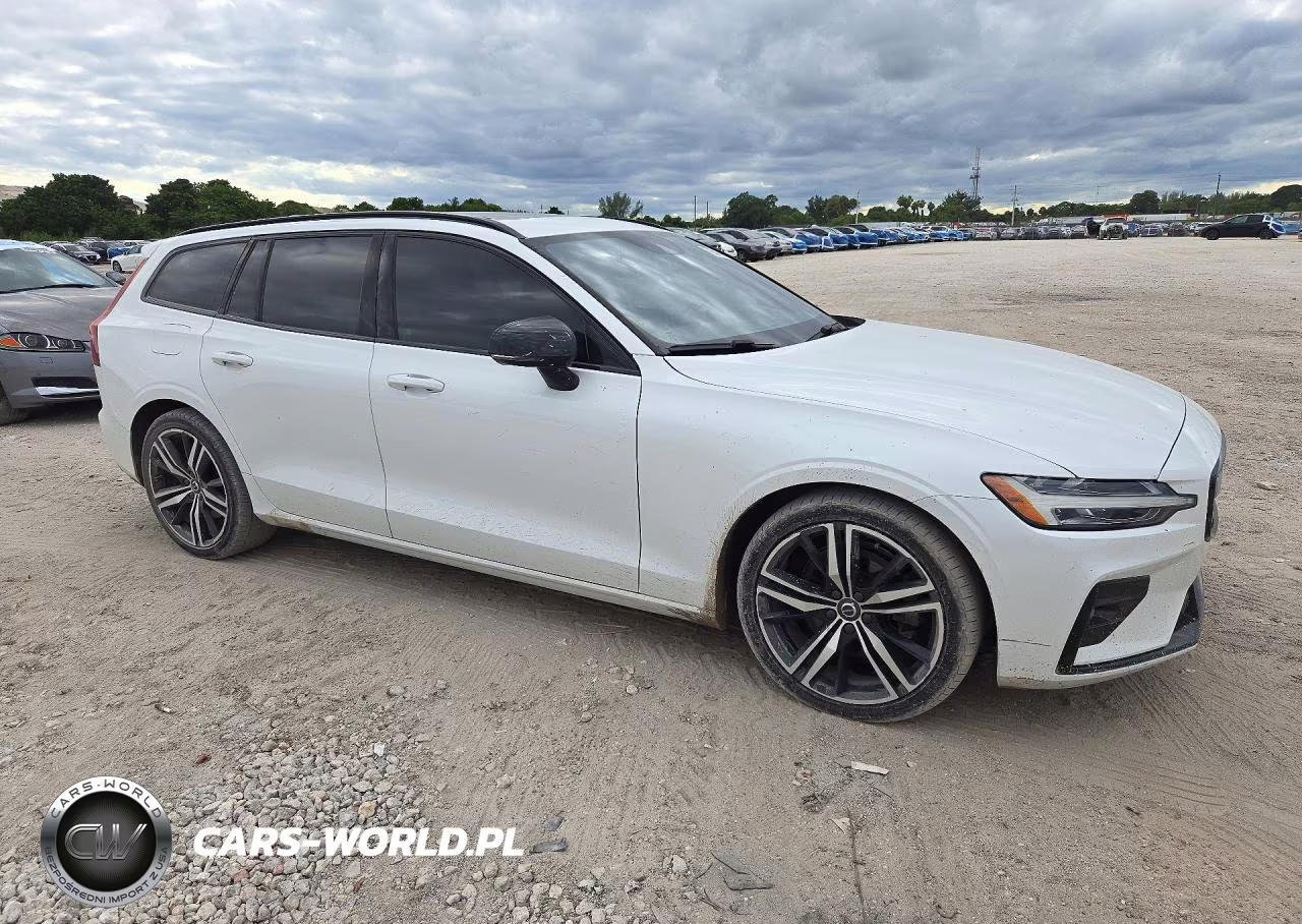2021 Volvo V60 T5 R-Design VIN:YV1102EM9M2437317 - 4