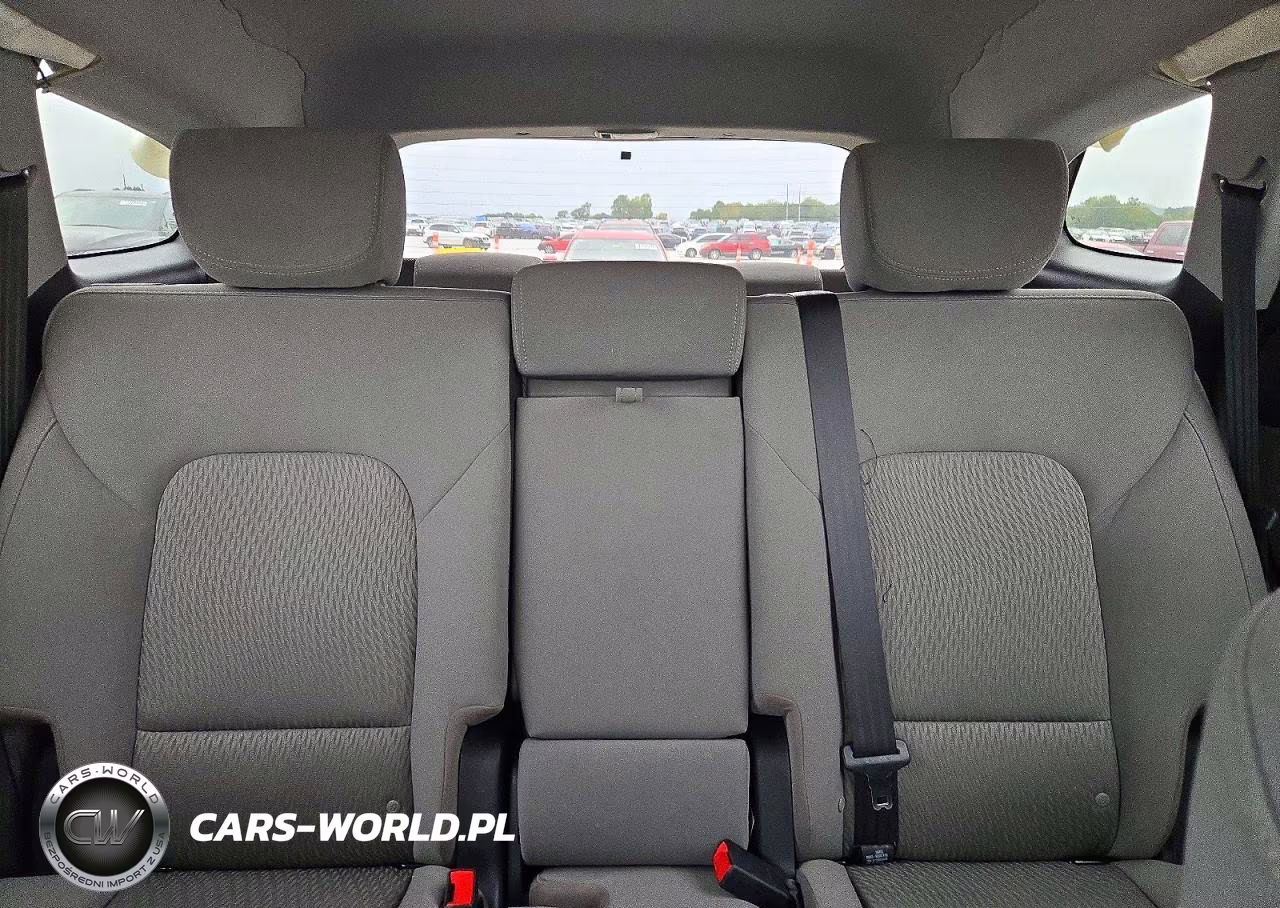 2019 Hyundai Santa Fe Xl Se VIN:KM8SMDHF8KU303306 - 10