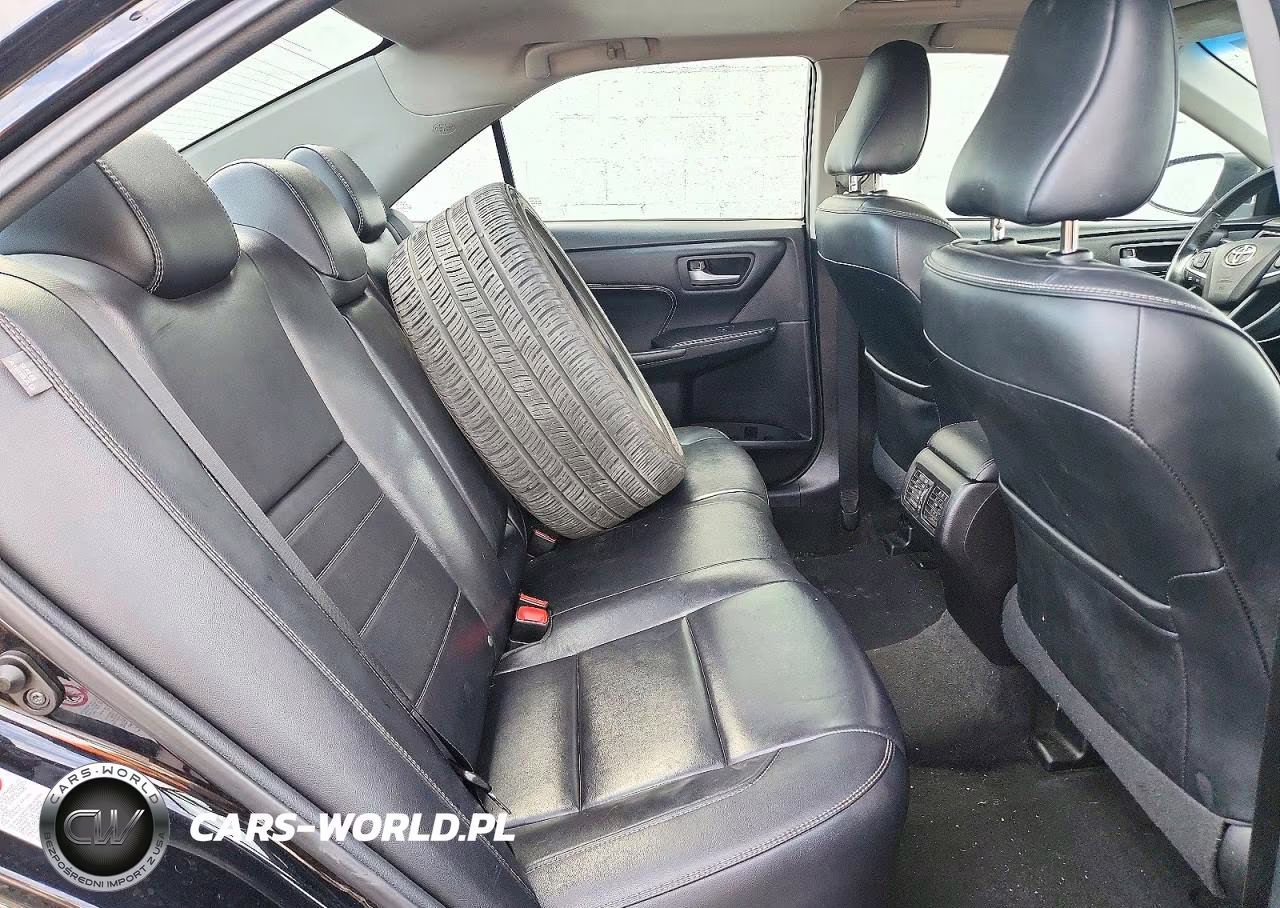 2017 Toyota Camry Xle VIN:4T1BF1FK8HU743785 - 10