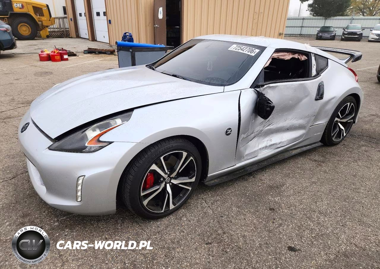 2019 Nissan 370Z Base – zdjęcie 1 z 12