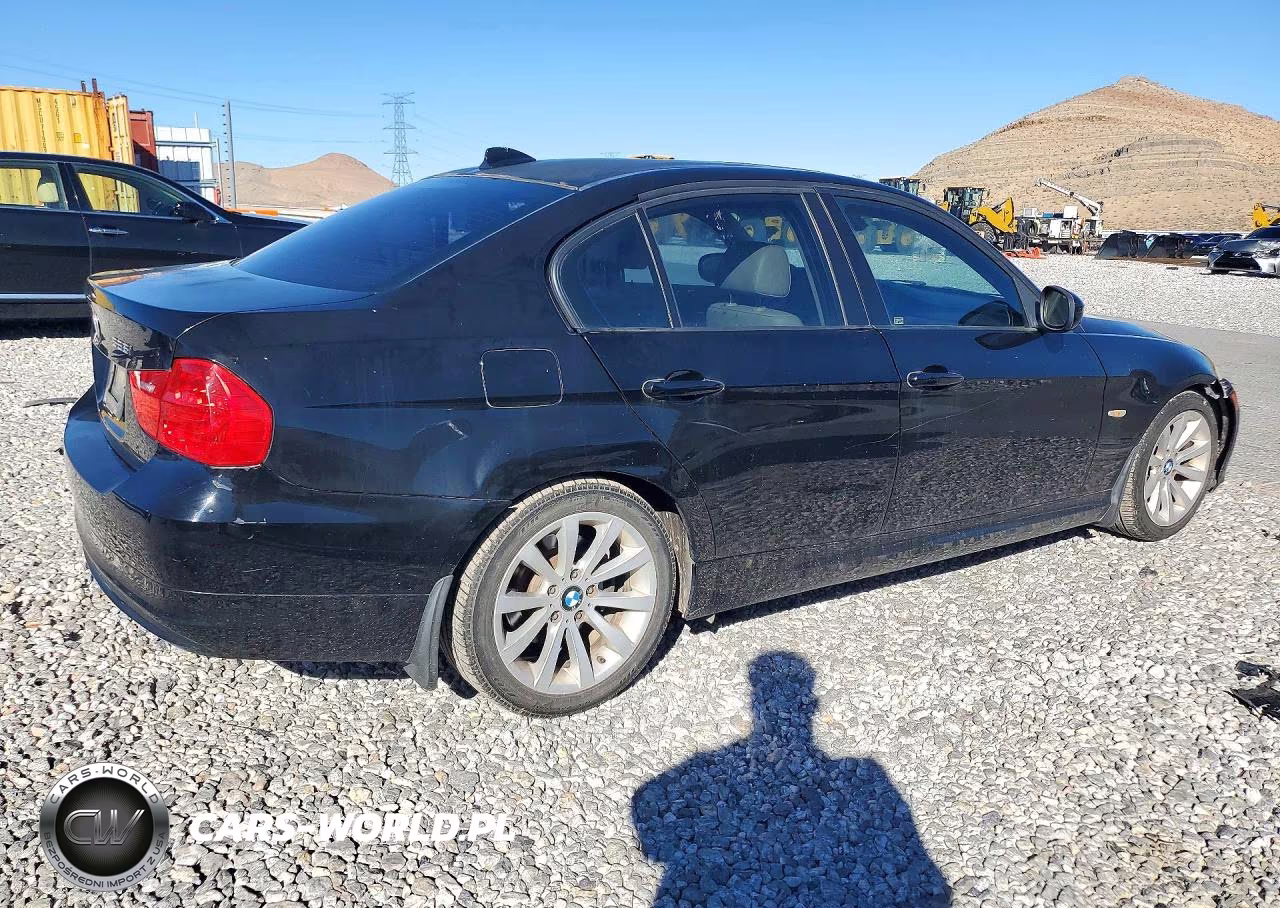 2011 BMW 328 I VIN:WBAPH7C54BE850885 - 3