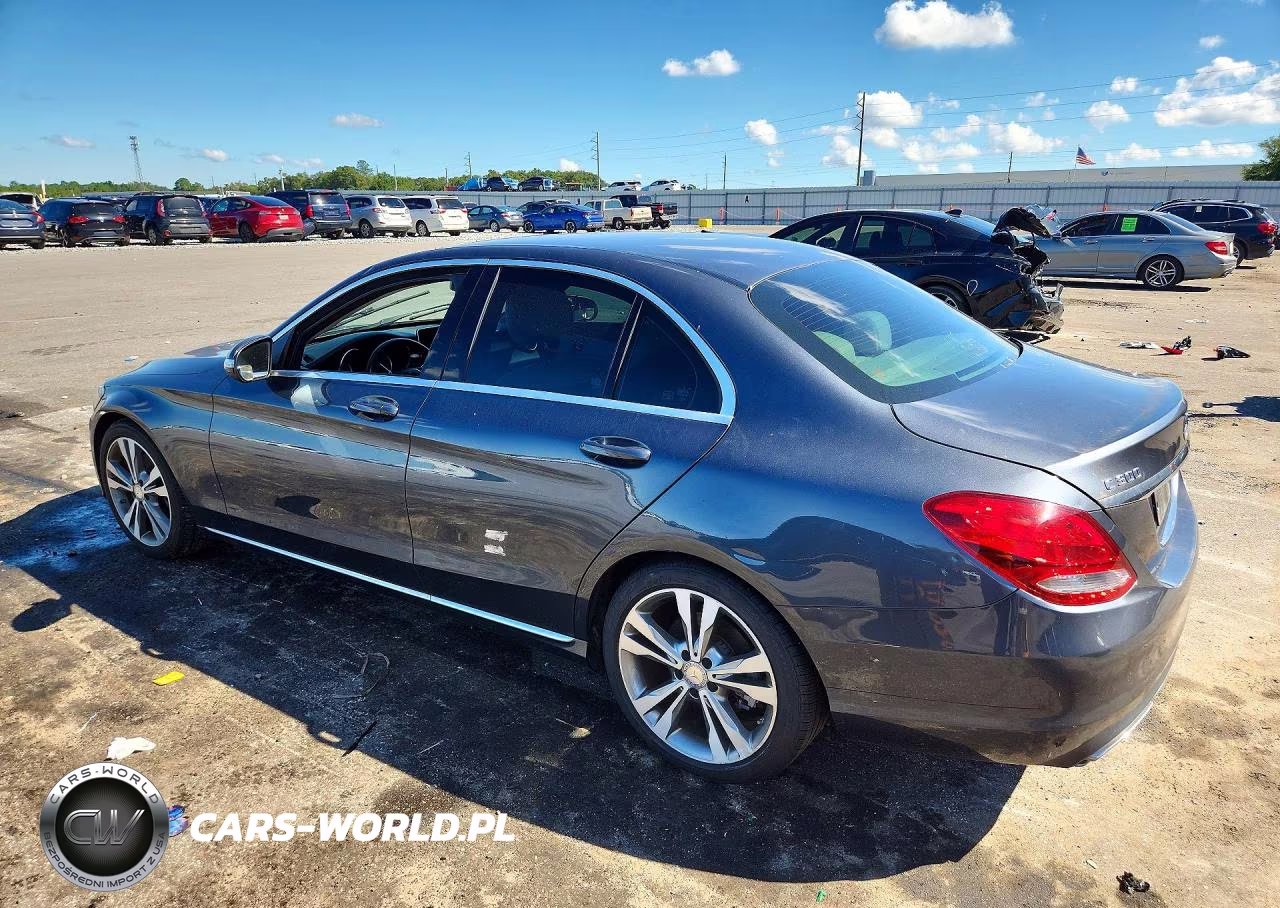 2015 Mercedes-Benz C 300 VIN:55SWF4JB0FU076424 - 2