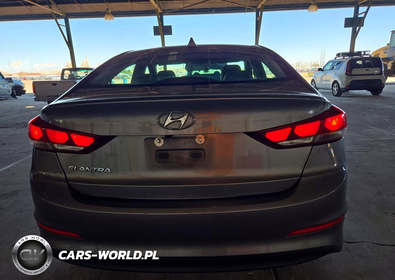 2018 Hyundai Elantra Sel VIN:5NPD84LF0JH297938 - 6