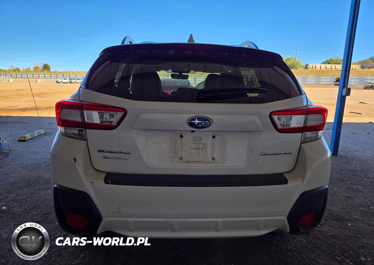2018 Subaru Crosstrek Premium VIN:JF2GTACC3J8205558 - 6