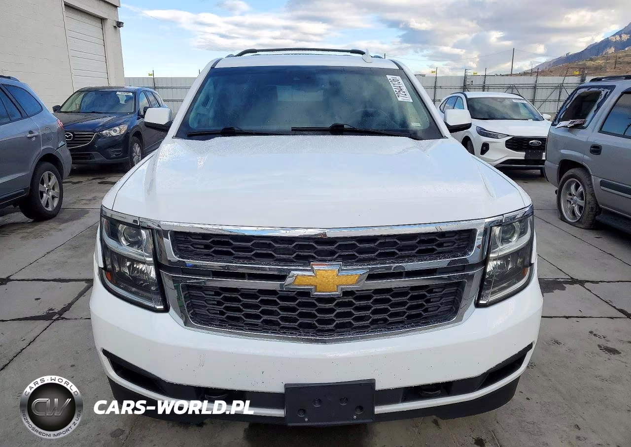 2019 Chevrolet Suburban K1500 Lt VIN:1GNSKHKC0KR193393 - 5