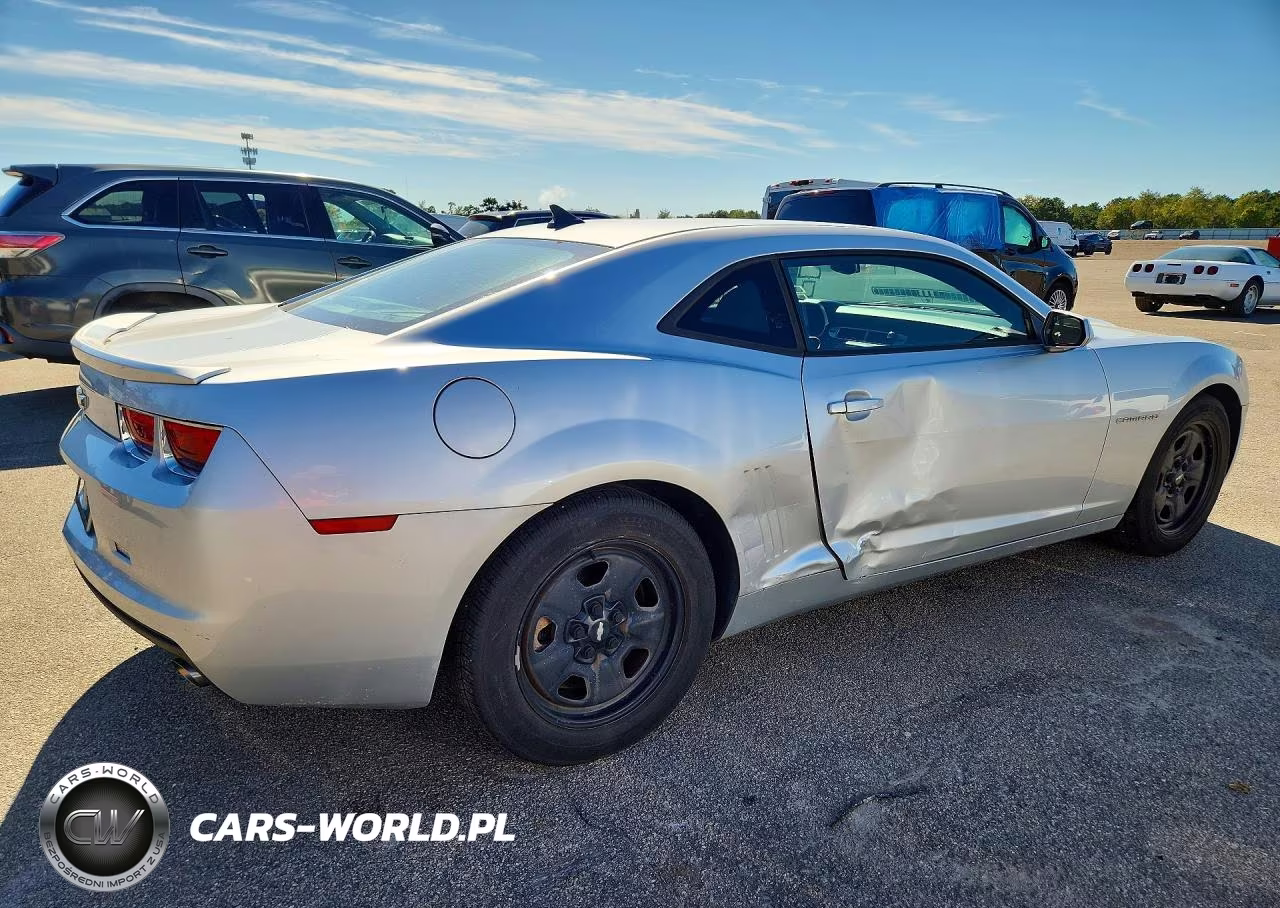 2013 Chevrolet Camaro Ls VIN:2G1FA1E3XD9205460 - 3