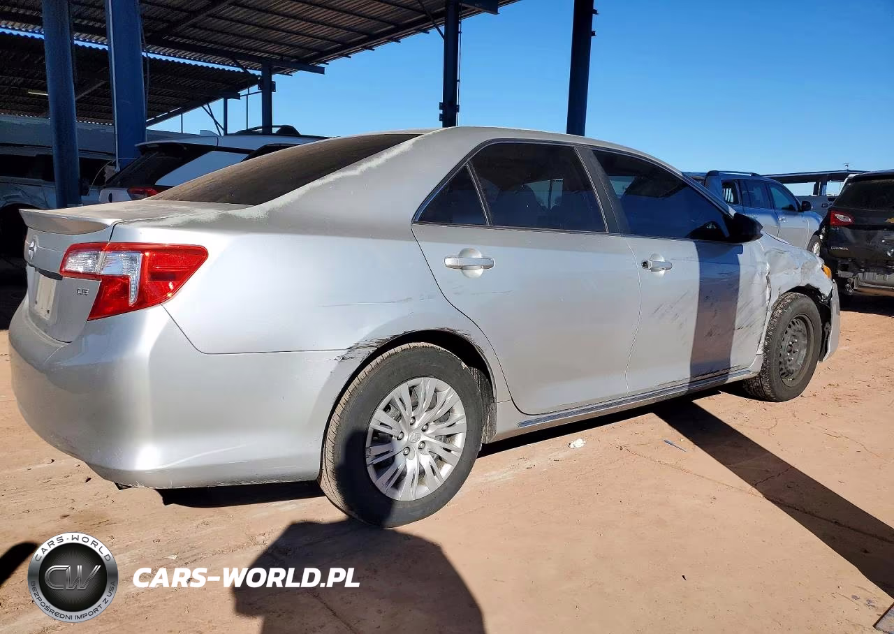 2012 Toyota Camry Le VIN:4T1BF1FK2CU082389 - 3