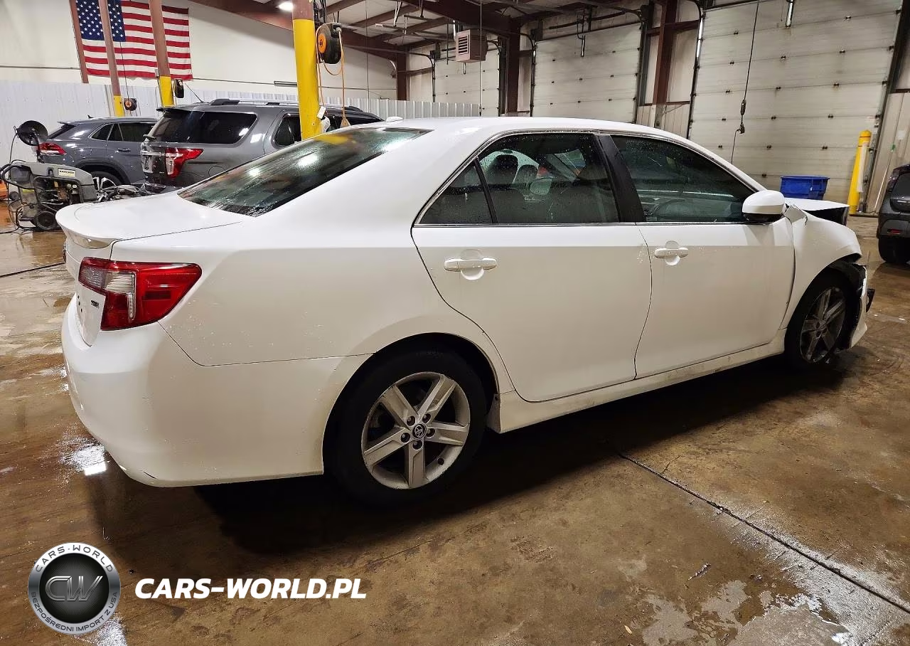 2012 Toyota Camry Se VIN:4T1BF1FK6CU128368 - 3