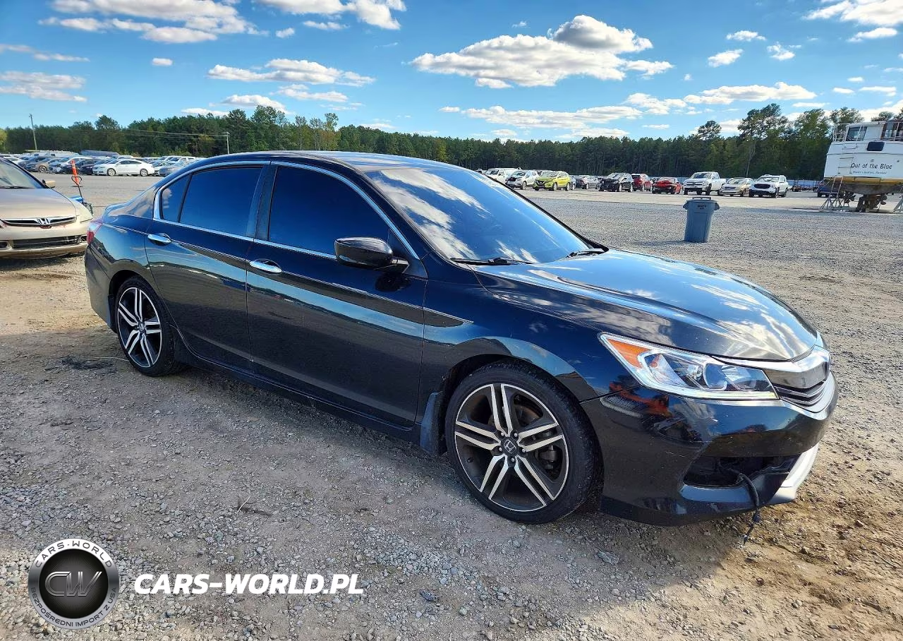 2017 Honda Accord Sport VIN:1HGCR2F5XHA296864 - 4