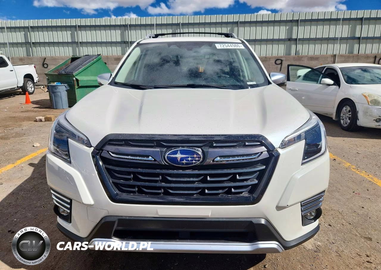 2022 Subaru Forester Touring VIN:JF2SKARC3NH439743 - 5