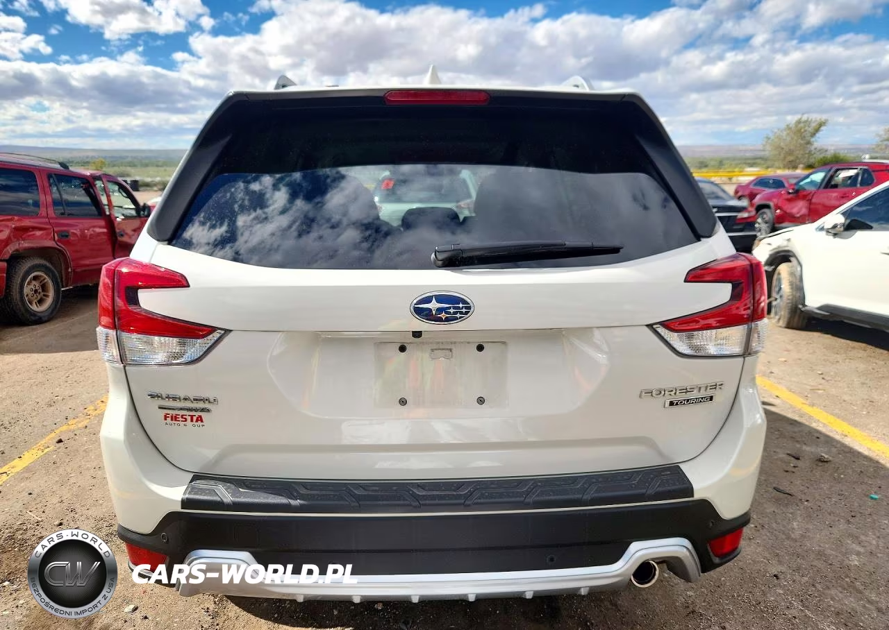 2022 Subaru Forester Touring VIN:JF2SKARC3NH439743 - 6