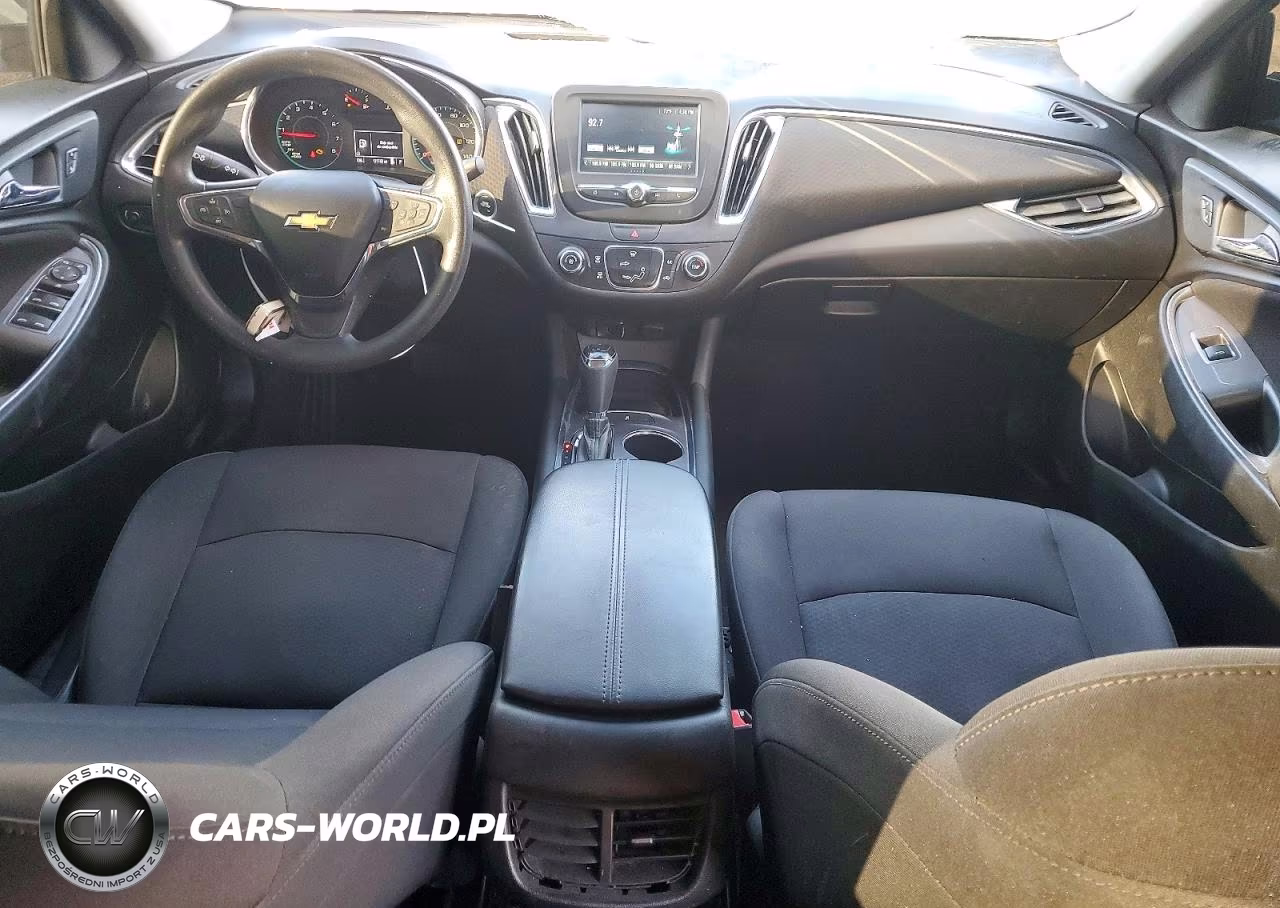 2018 Chevrolet Malibu Lt VIN:1G1ZD5ST2JF275263 - 8