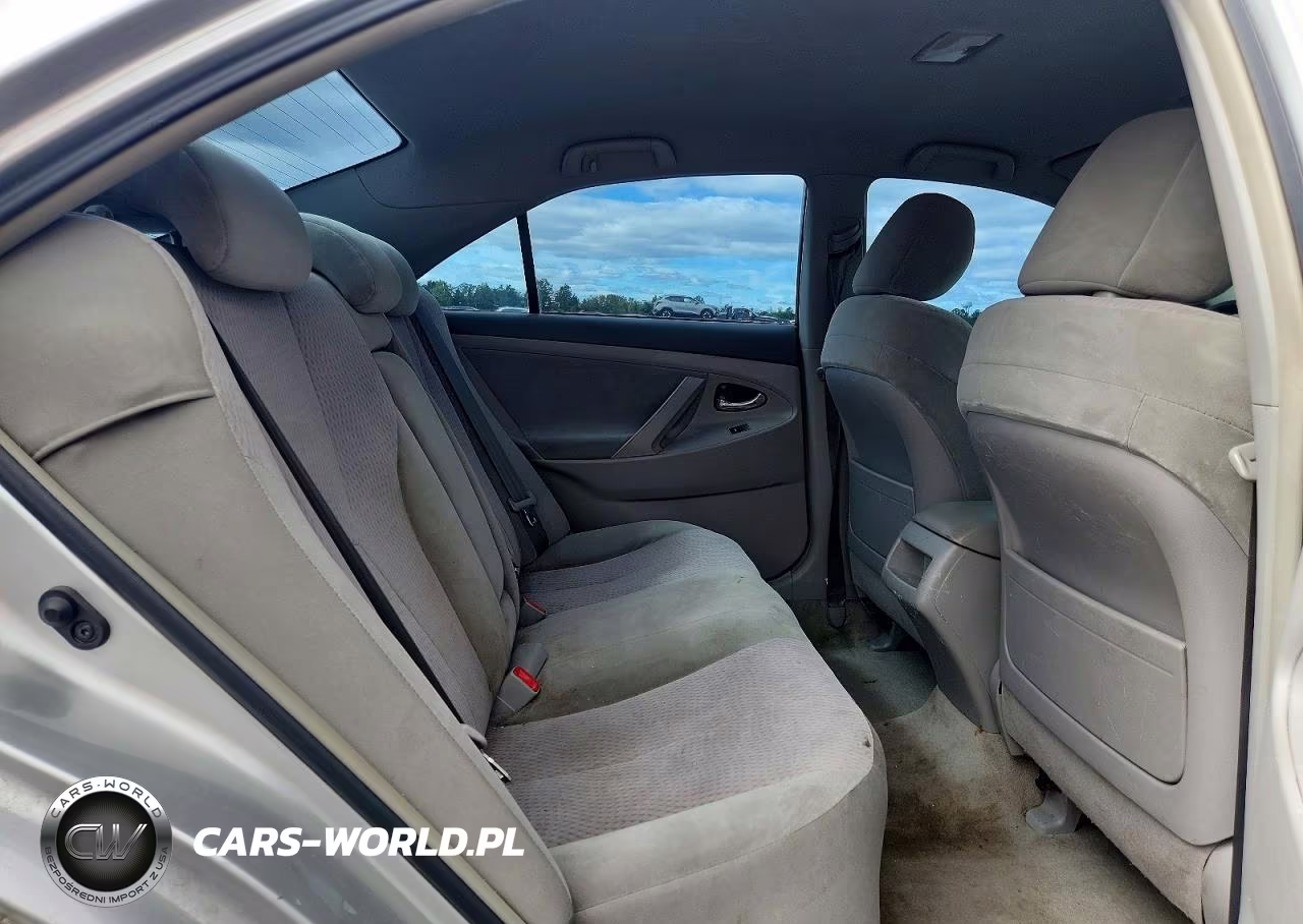 2010 Toyota Camry Le VIN:4T1BF3EK3AU113014 - 10
