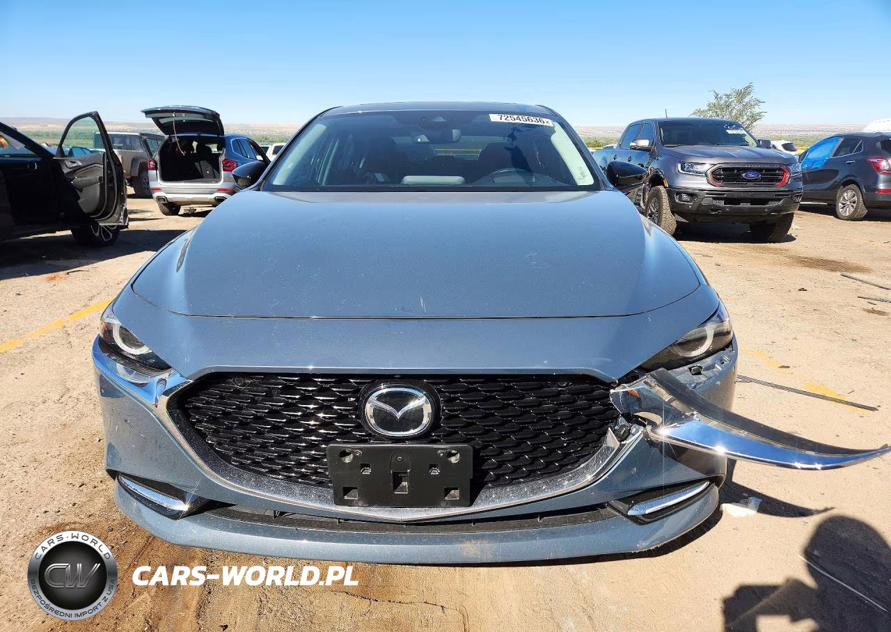 2023 Mazda 3 Premium Plus VIN:3MZBPBEY4PM376428 - 5