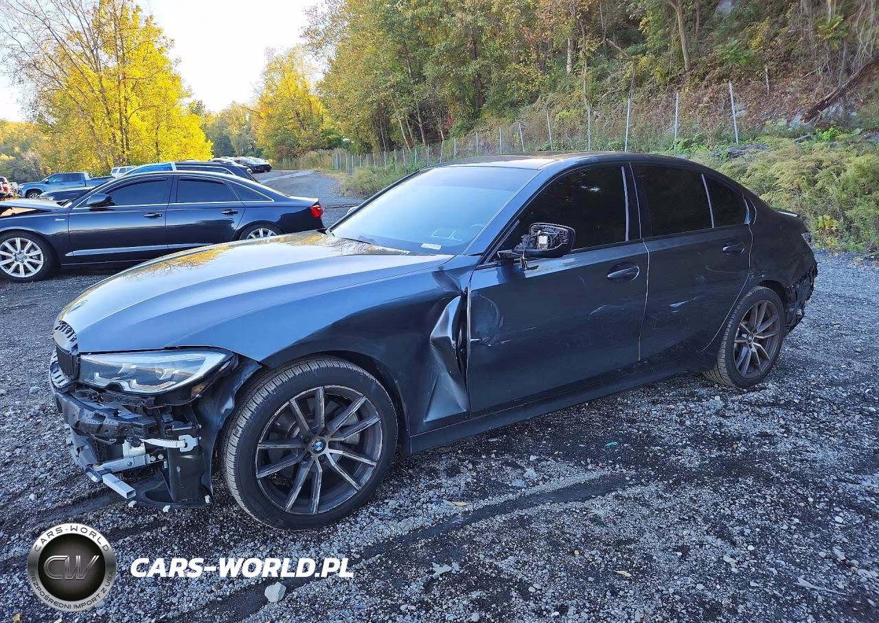 2022 BMW 330Xi