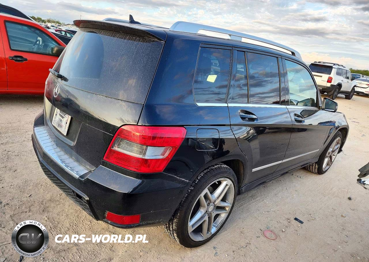 2012 Mercedes-Benz Glk 350 VIN:WDCGG5GB8CF917844 - 3
