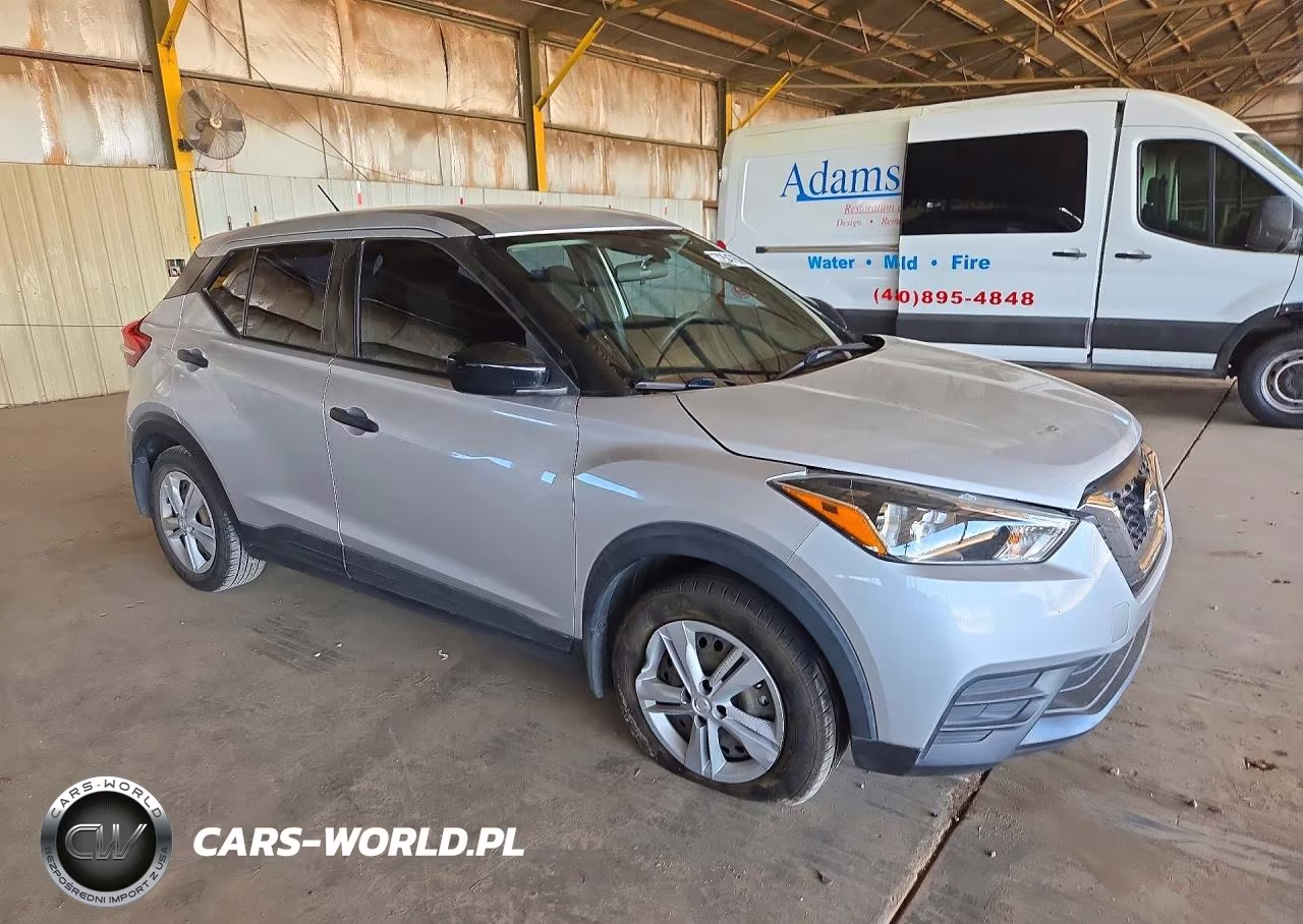 2020 Nissan Kicks S VIN:3N1CP5BV8LL553780 - 4
