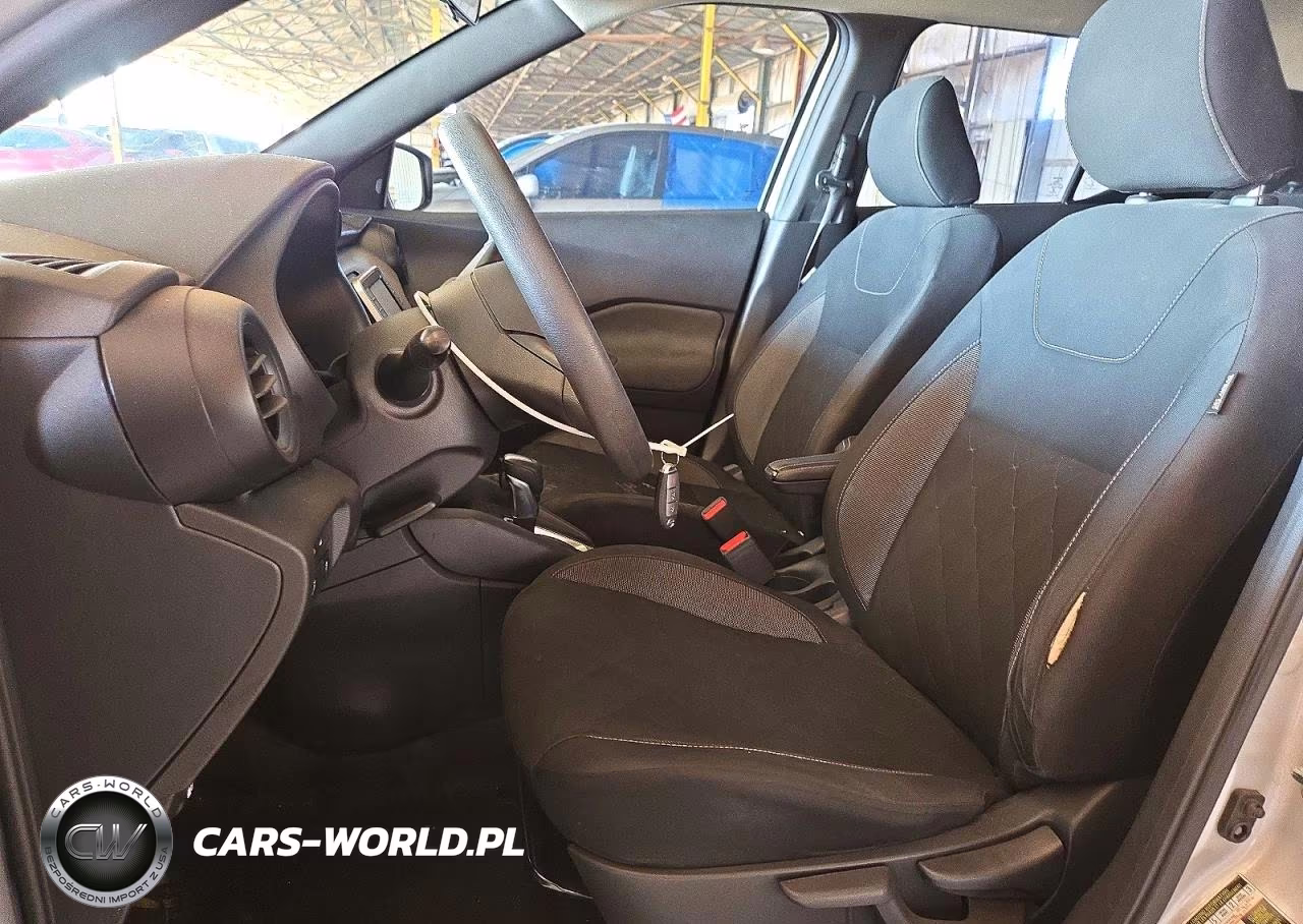 2020 Nissan Kicks S VIN:3N1CP5BV8LL553780 - 7