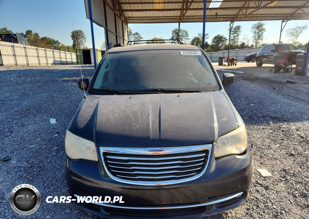2014 Chrysler Town & Country Touring VIN:2C4RC1BG2ER310873 - 5