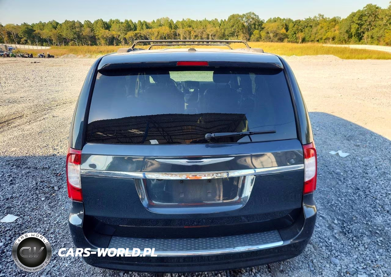 2014 Chrysler Town & Country Touring VIN:2C4RC1BG2ER310873 - 6