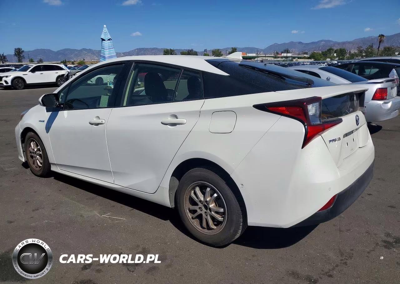 2019 Toyota Prius Le VIN:JTDKARFU5K3079350 - 2