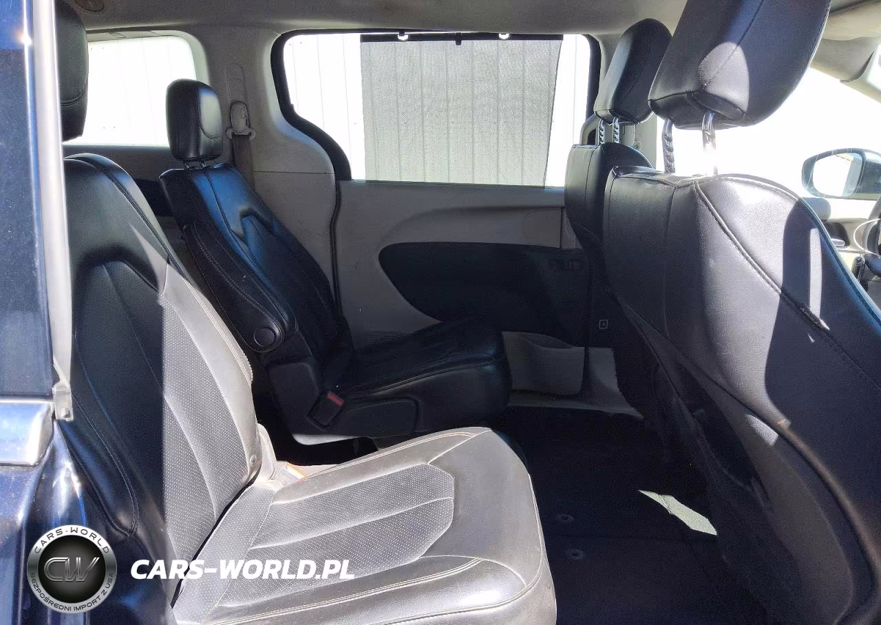 2020 Chrysler Voyager Lxi VIN:2C4RC1DG0LR147084 - 11