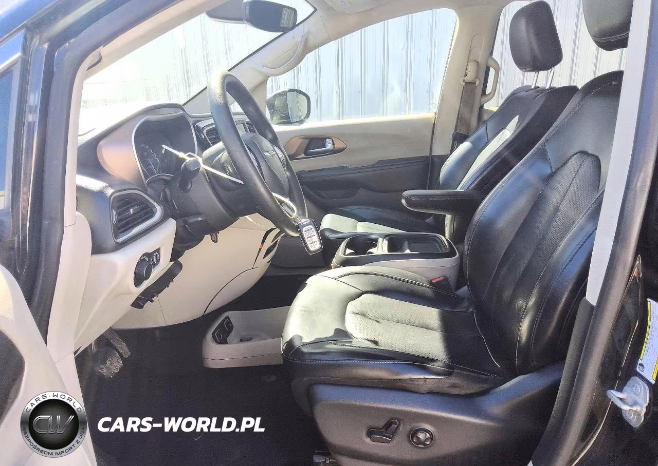 2020 Chrysler Voyager Lxi VIN:2C4RC1DG0LR147084 - 7