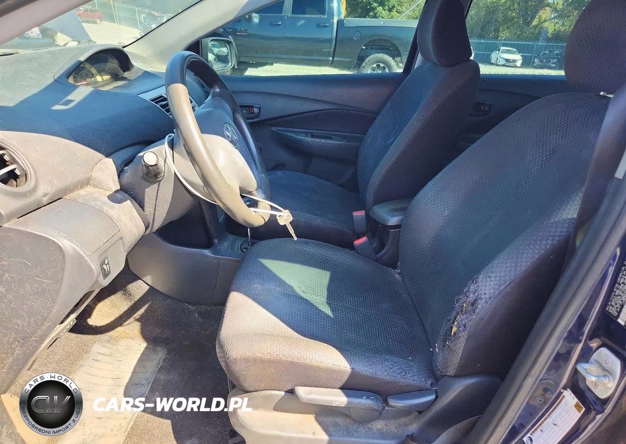 2007 Toyota Yaris Base VIN:JTDBT923071128061 - 7