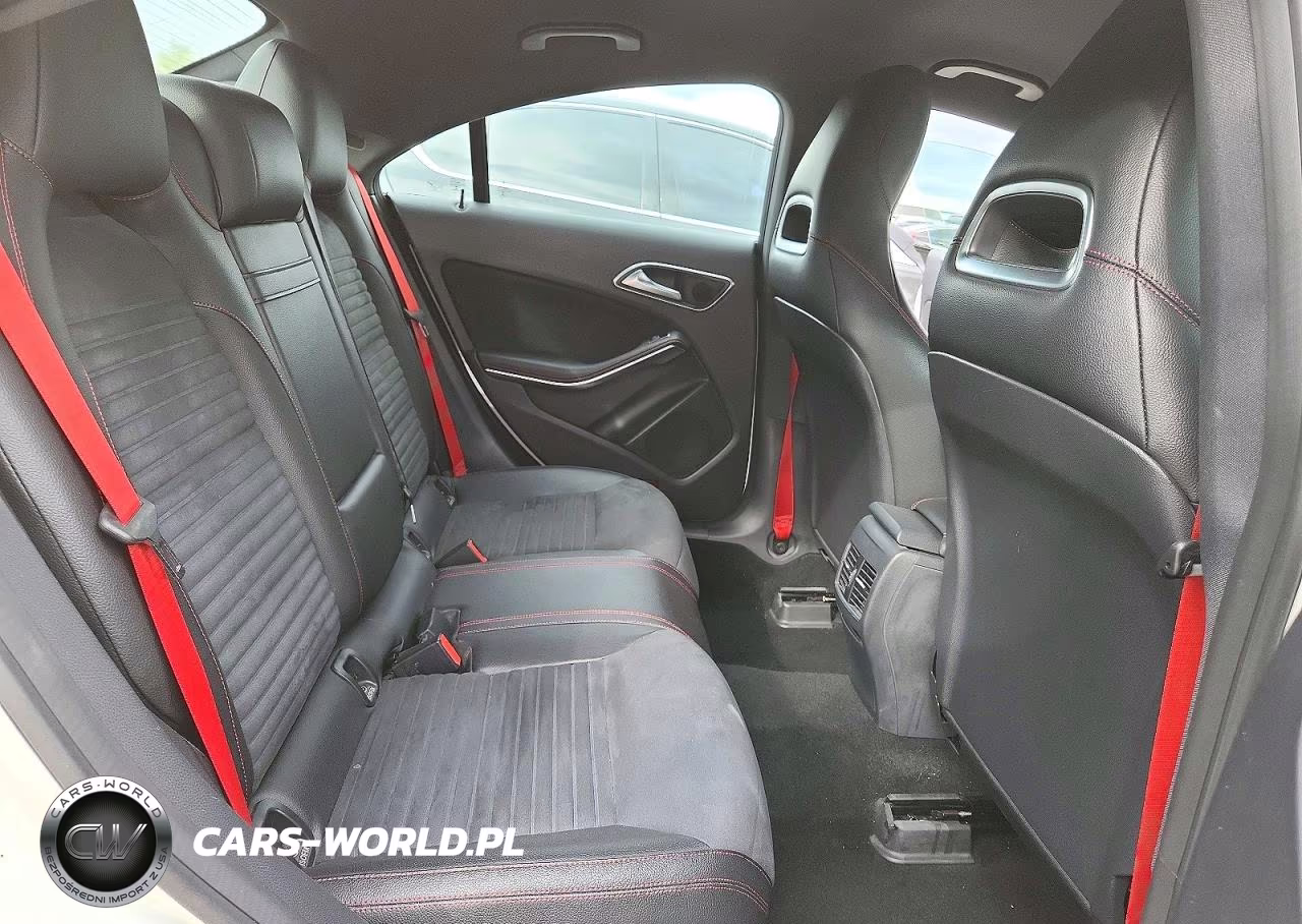 2015 Mercedes-Benz Cla 250 VIN:WDDSJ4EB8FN180076 - 10