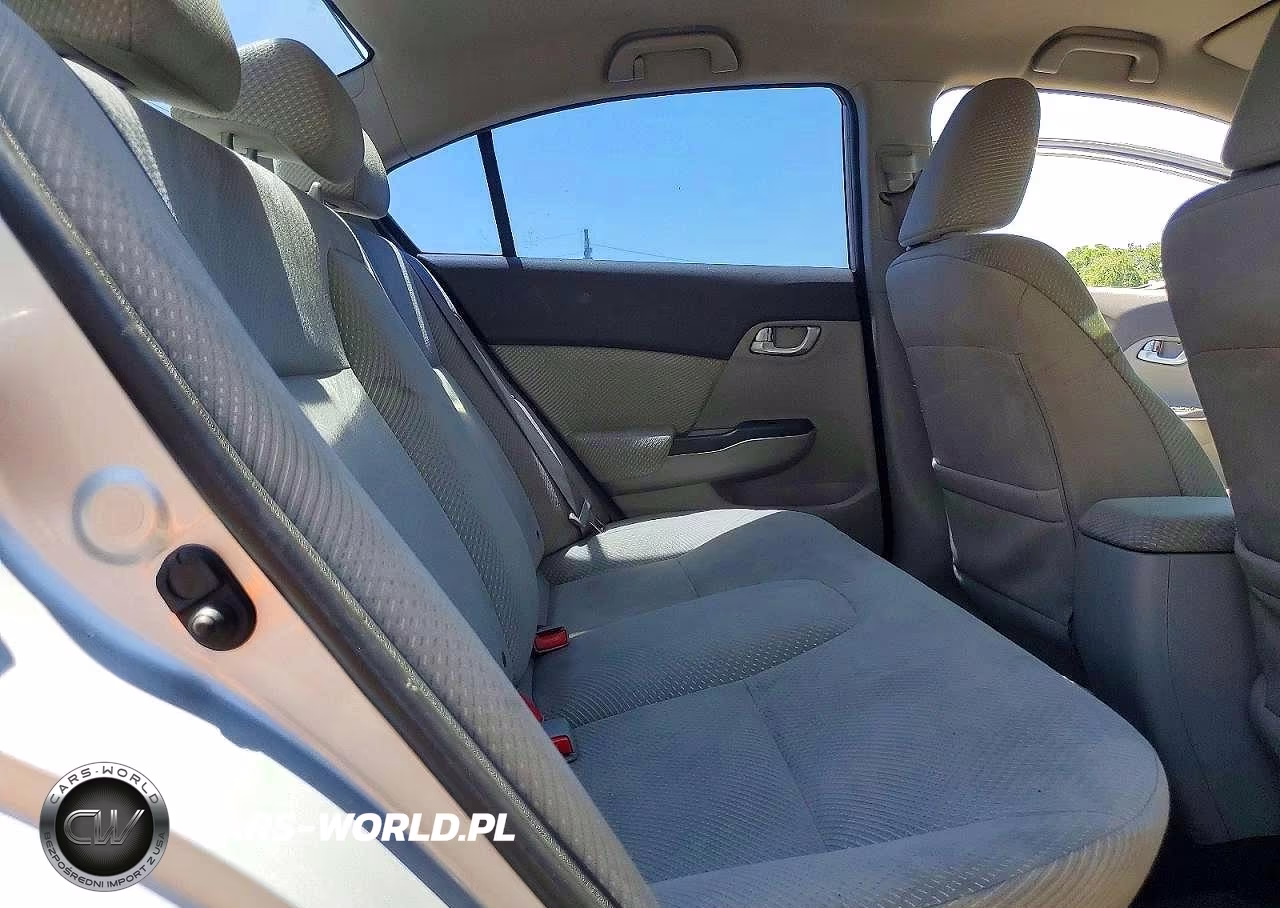 2012 Honda Civic Hybrid VIN:JHMFB4F25CS000443 - 10
