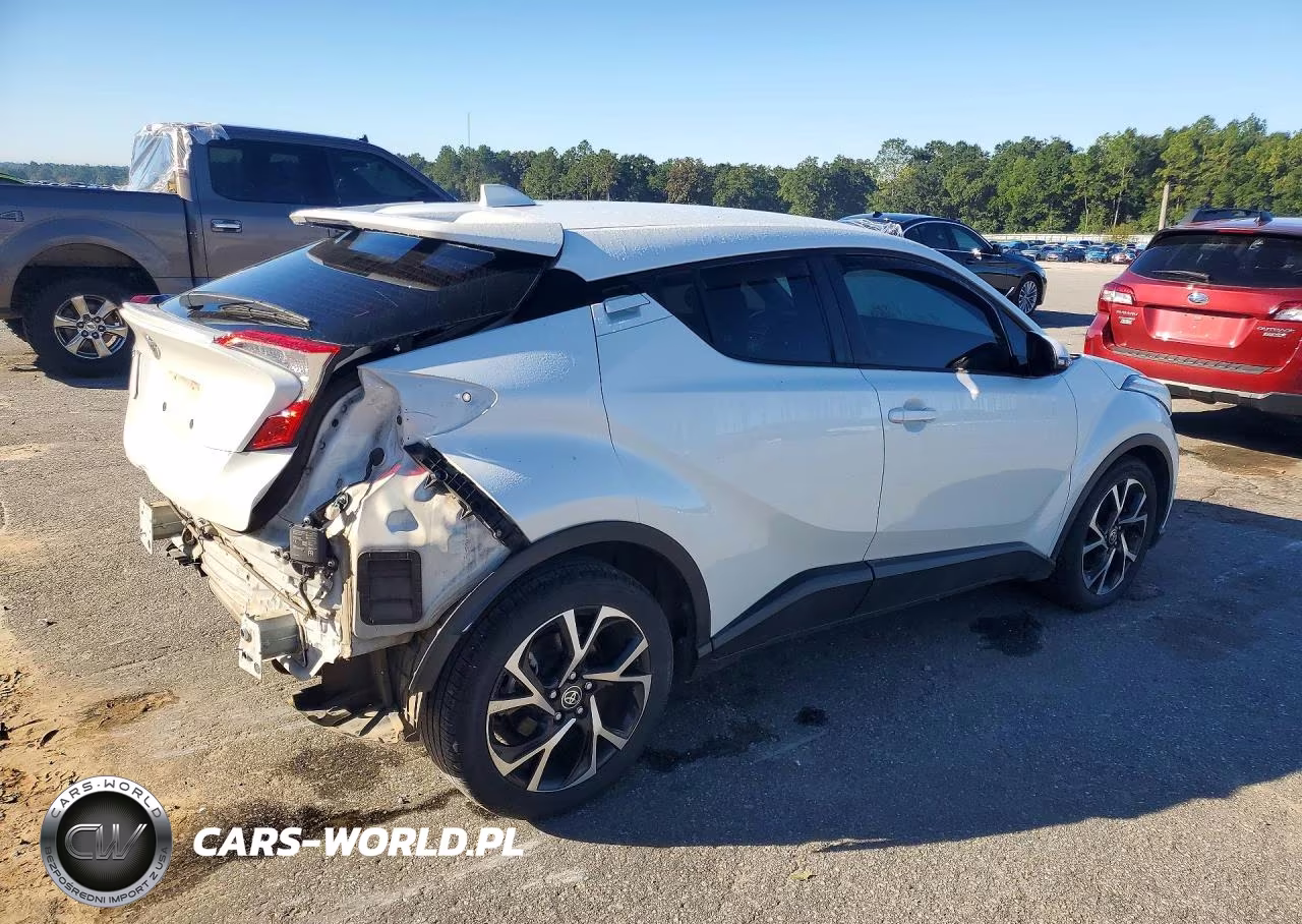 2021 Toyota C-Hr Xle VIN:NMTKHMBX1MR119972 - 3