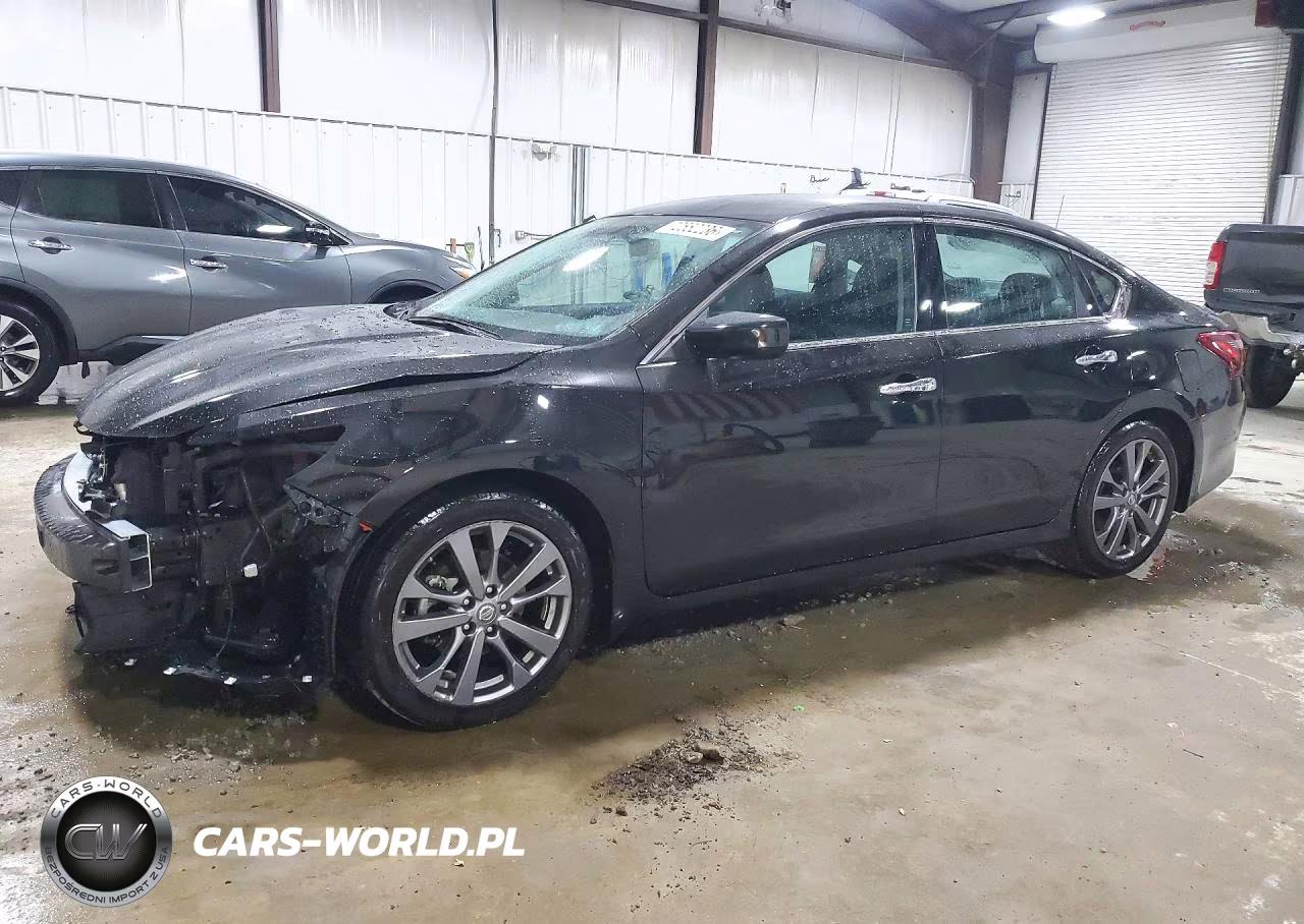 2018 Nissan Altima 2.5 Sr – zdjęcie 1 z 13