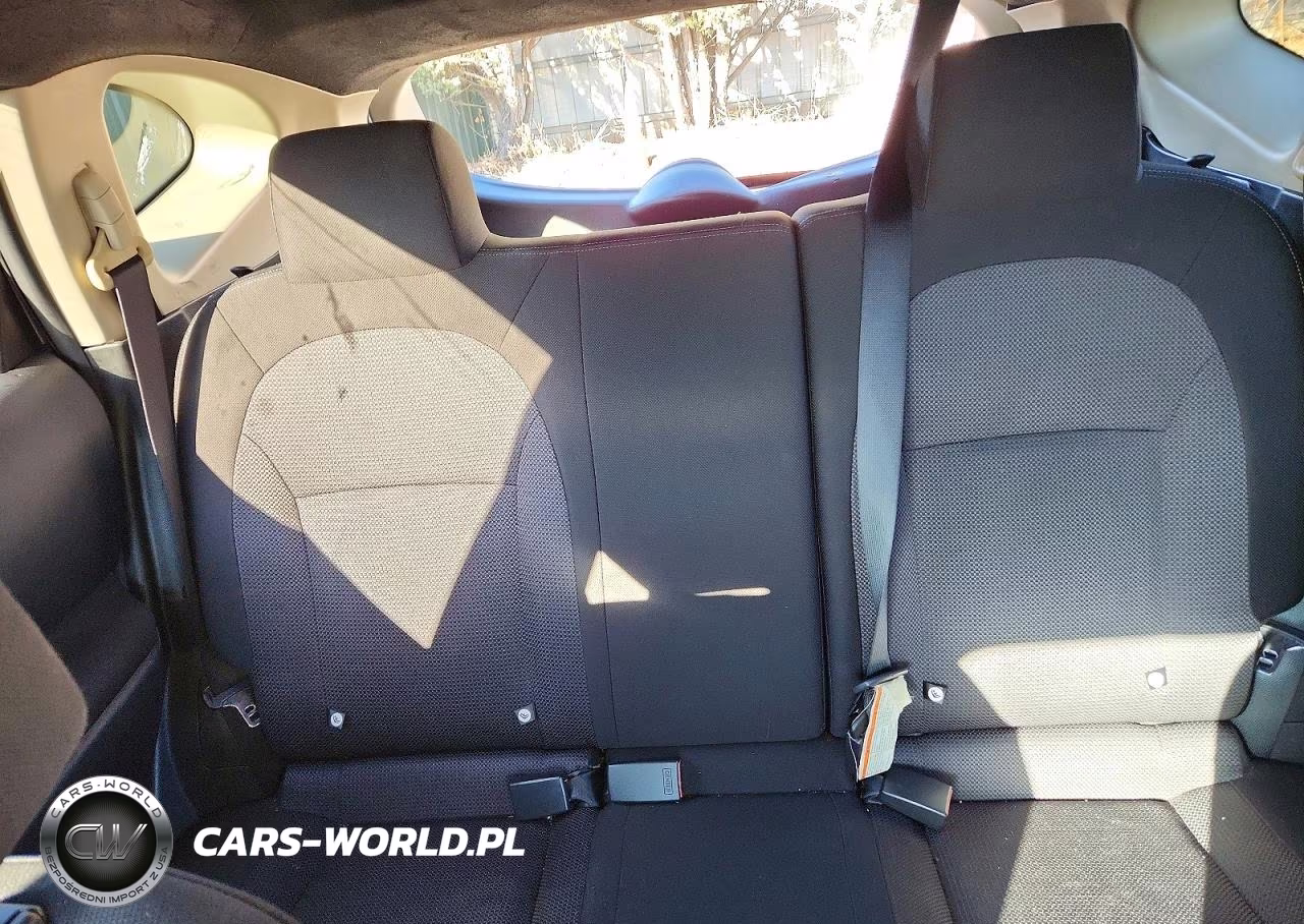 2013 Nissan Rogue S VIN:JN8AS5MV5DW605480 - 10