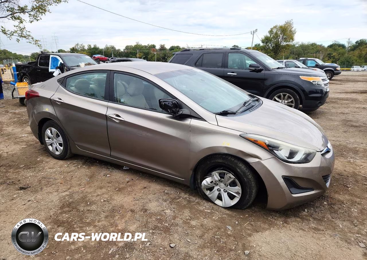 2016 Hyundai Elantra Se VIN:5NPDH4AE9GH720146 - 4