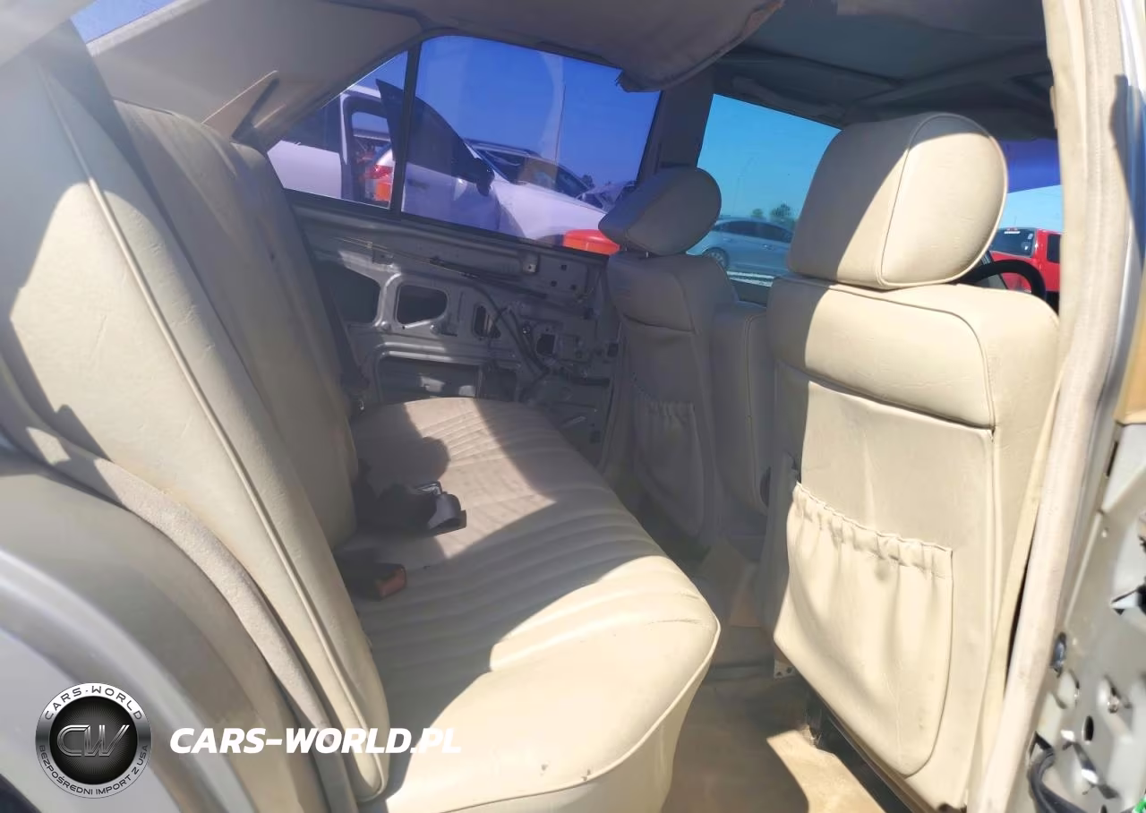 1992 Mercedes-Benz 300 D VIN:WDBEB28D8NB813907 - 10