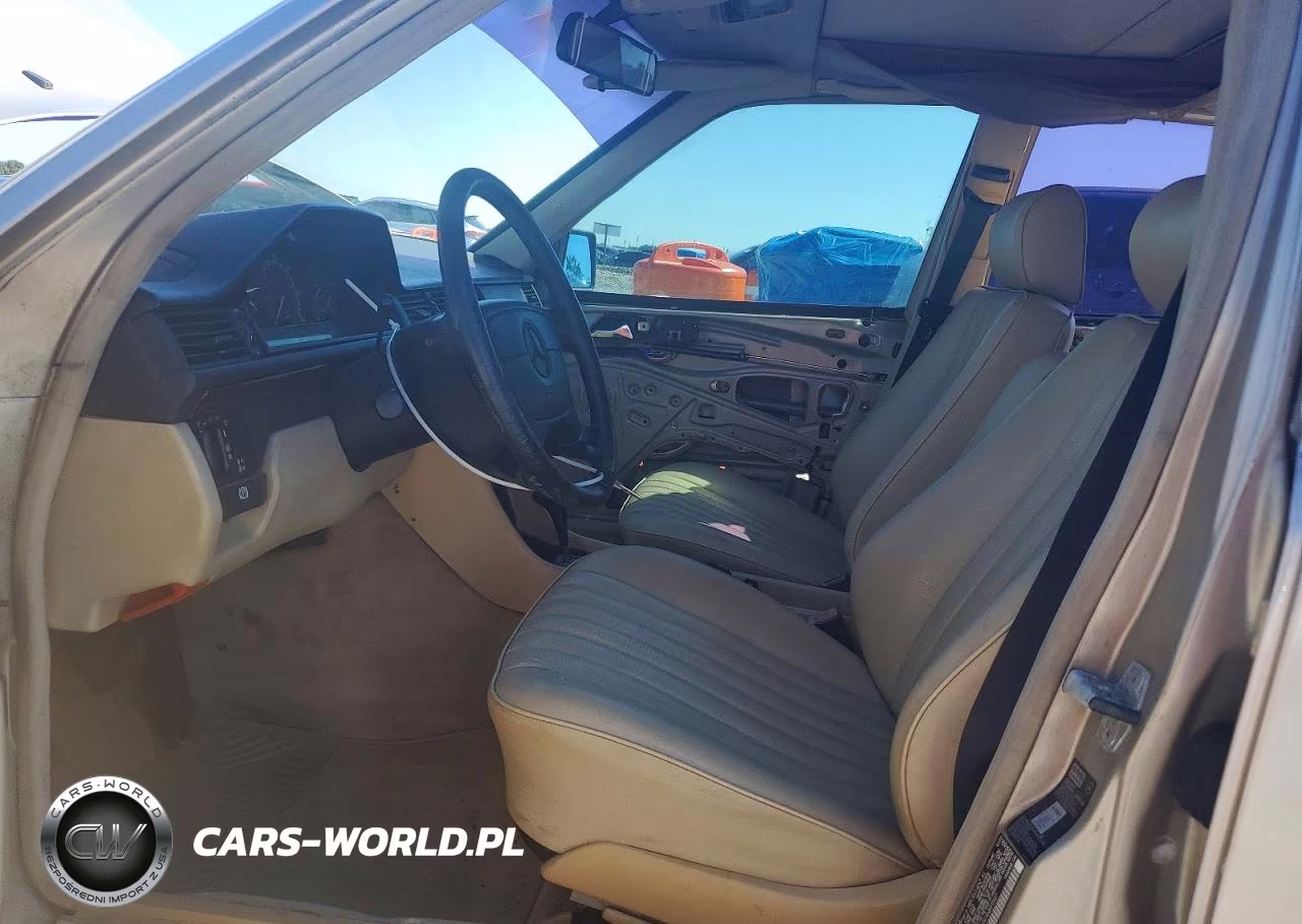 1992 Mercedes-Benz 300 D VIN:WDBEB28D8NB813907 - 7