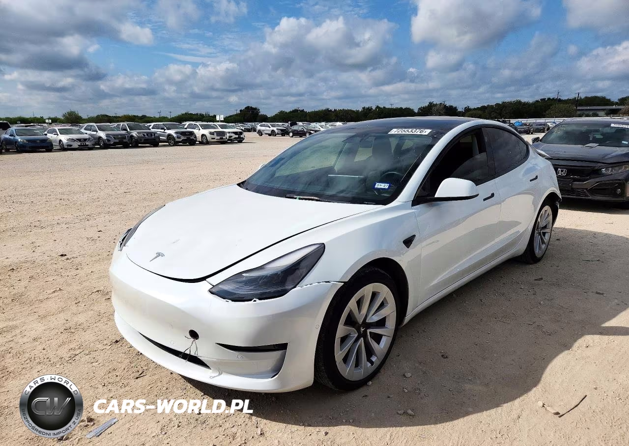 2022 Tesla Model 3 – zdjęcie 1 z 12