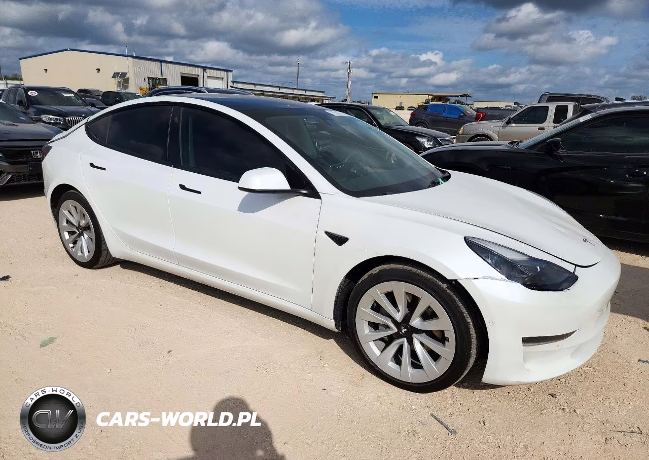 2022 Tesla Model 3 VIN:5YJ3E1EB6NF272284 - 4
