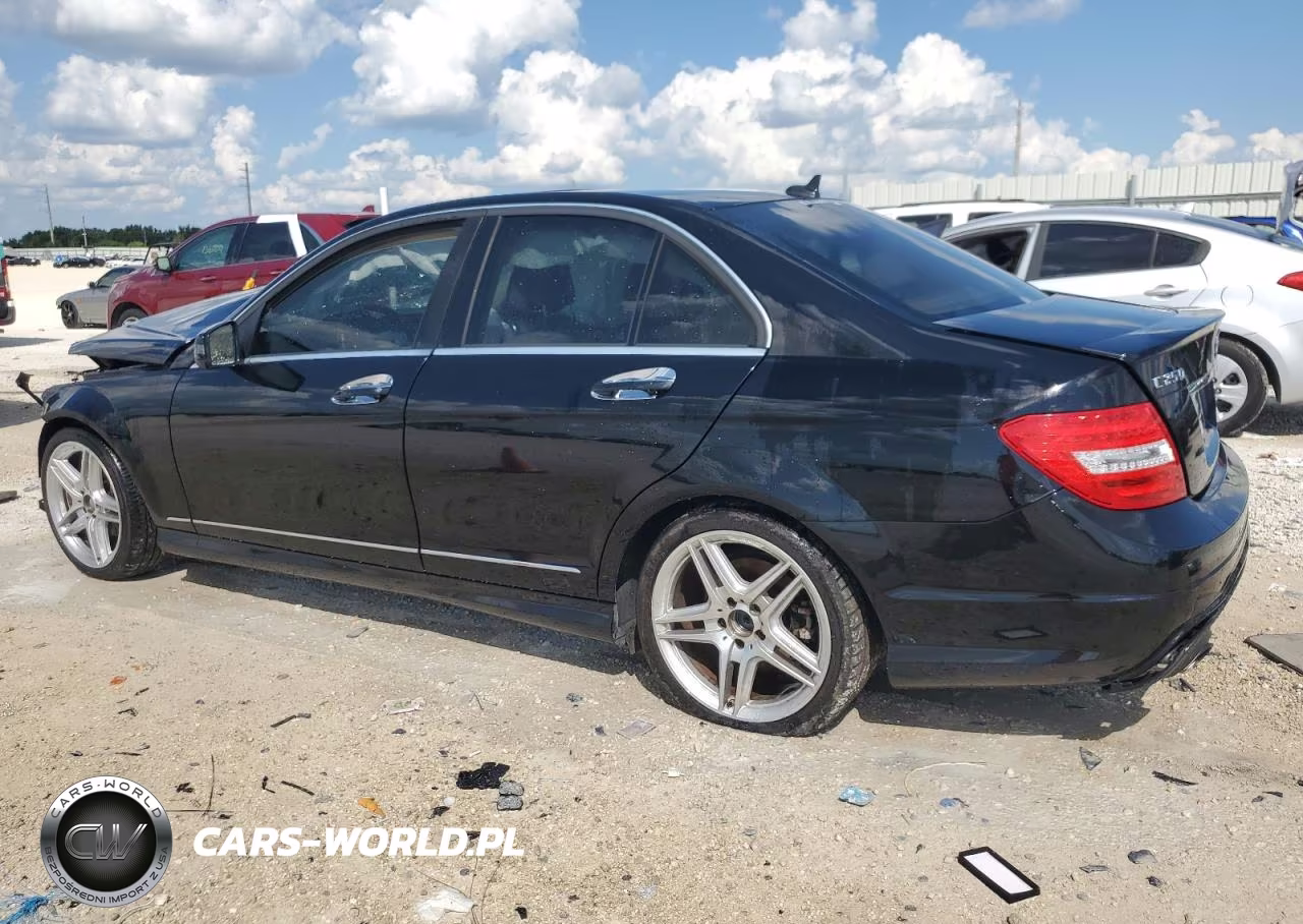 2014 Mercedes-Benz C 250 VIN:WDDGF4HB9EG256040 - 2