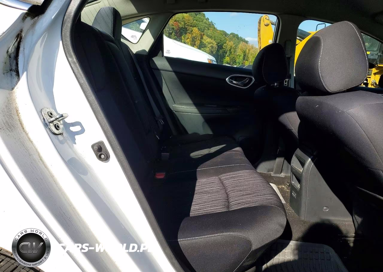 2018 Nissan Sentra Sv VIN:3N1AB7AP5JL659136 - 10