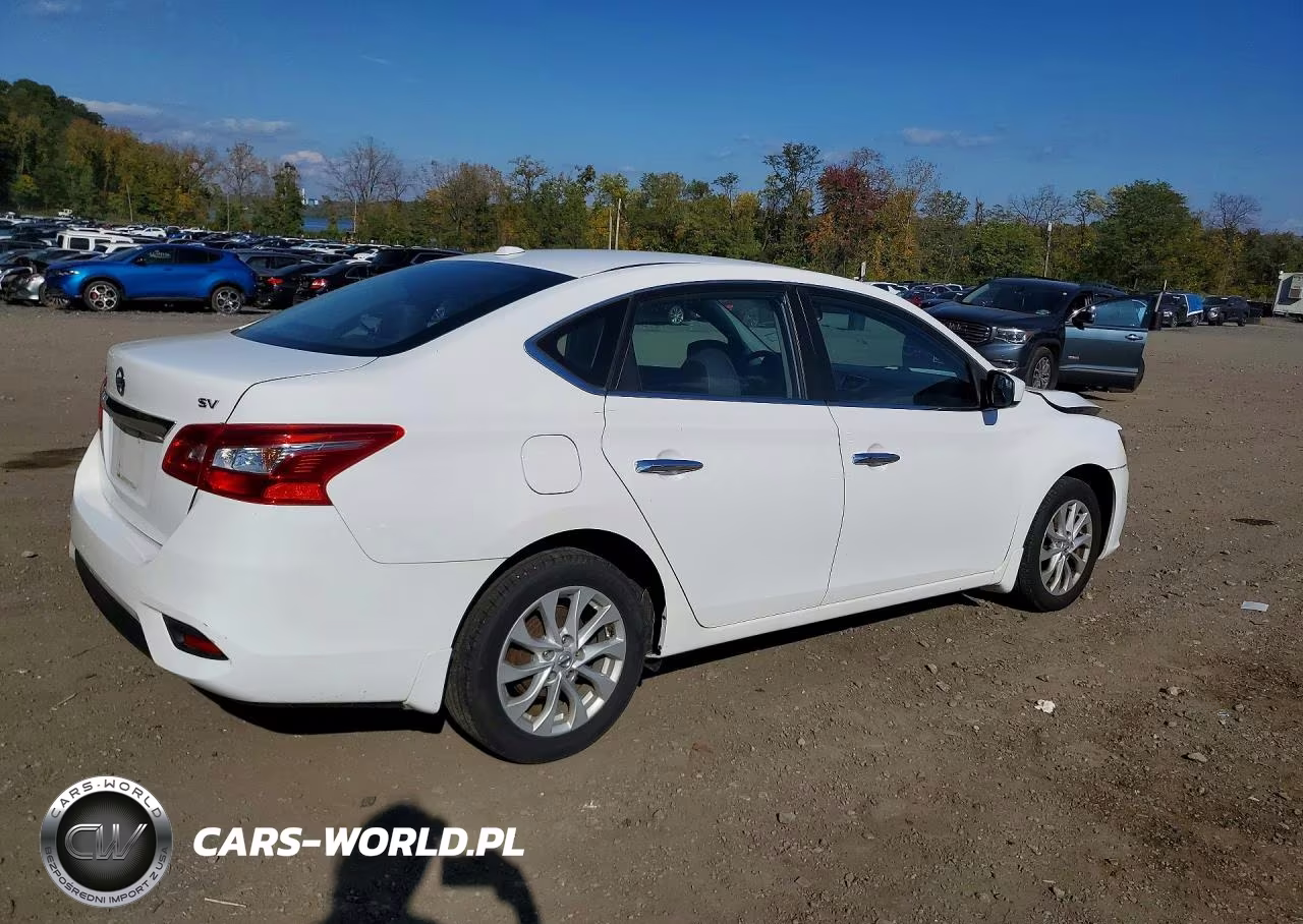 2018 Nissan Sentra Sv VIN:3N1AB7AP5JL659136 - 3