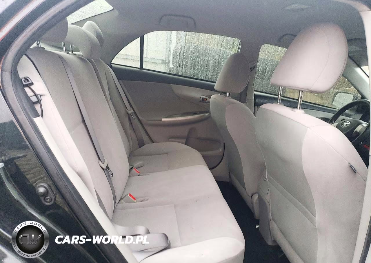 2013 Toyota Corolla Le VIN:JTDBU4EE6DJ116943 - 10