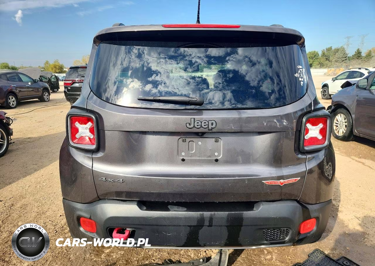 2016 Jeep Renegade Trailhawk VIN:ZACCJBCTXGPD46590 - 6